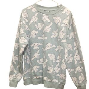 Cinnamon roll Playful Graphic Sweatshirt in Light Blue size large